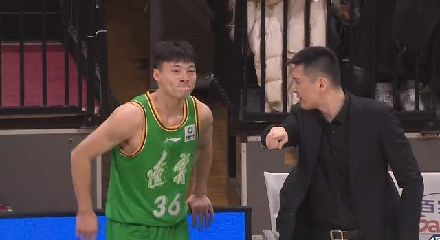 壹号娱乐-30分惨负广东！杨鸣回怼记者：不清楚你这个问题到底想表达什么？