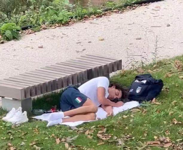 一号-【早报】中国队两金入账，依旧领跑金牌榜