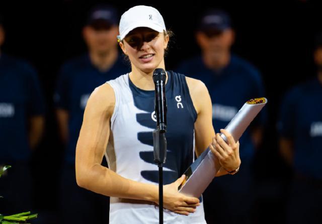 张奔斗：昨晚的四场决赛 今早的一圈巡礼