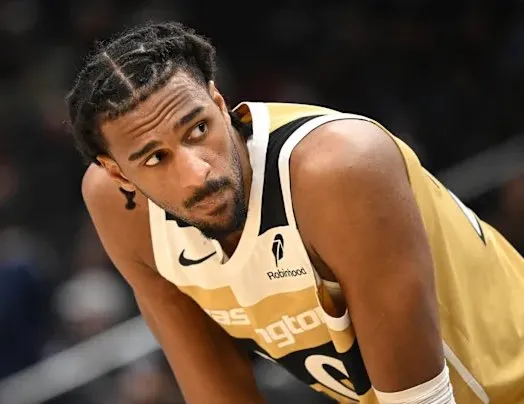 一号娱乐-萨尔谈进步:更高效更聪明更强硬,从新秀赛季中学习成长