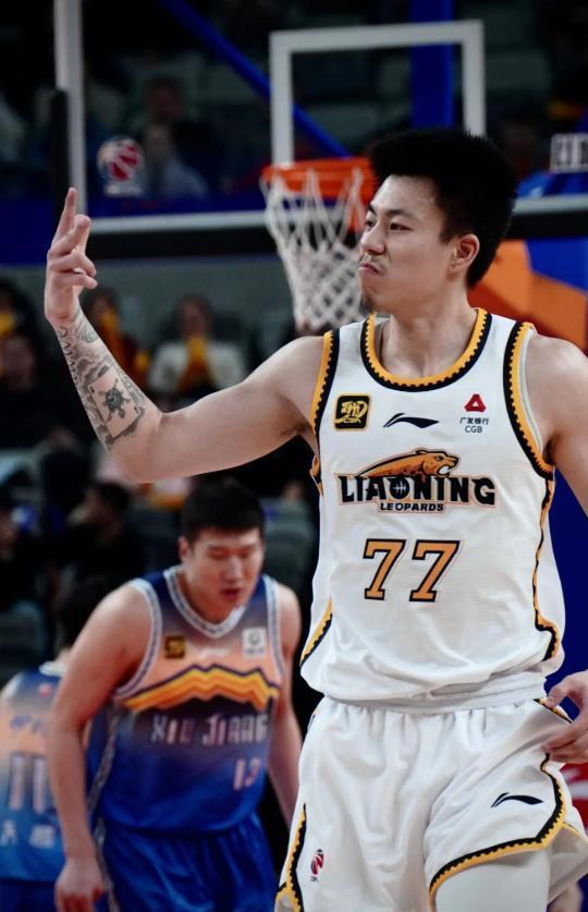 壹号娱乐APP-中国男篮逆转夜最差劲之人:失误被换下 仅出场30秒