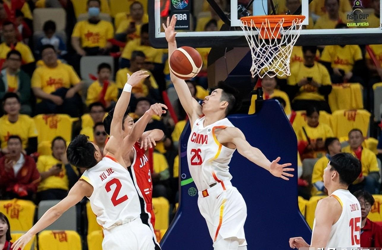 壹号娱乐APP-中国男篮逆转夜最差劲之人:失误被换下 仅出场30秒