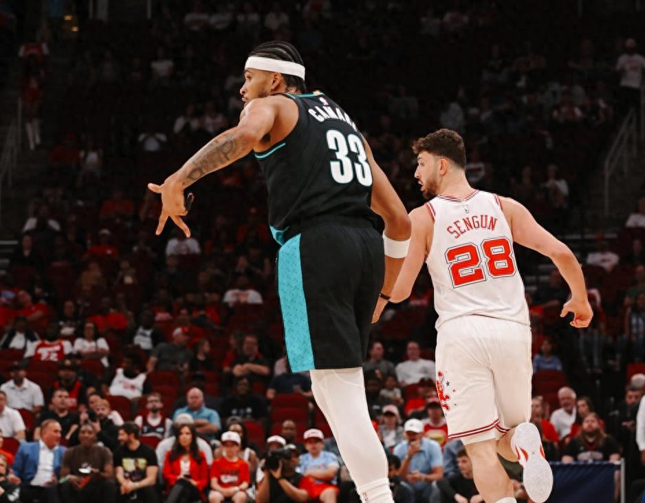 险胜开拓者!阿门轰26+7,谢泼德17+6+3再超神下去,火箭能争冠了