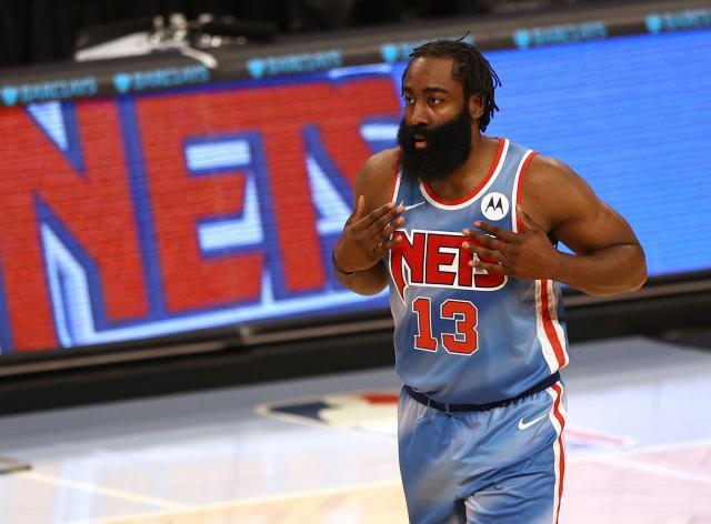 归来首战砍准三双！篮网迎回大脑 哈登：我很会打球