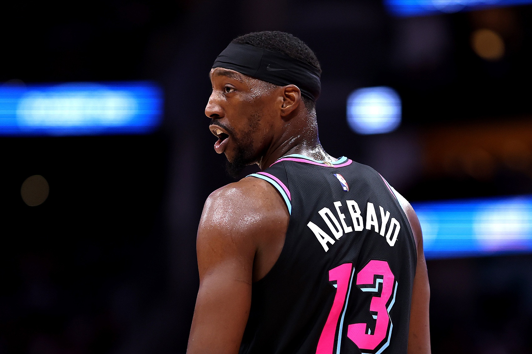 壹号娱乐下载-毫无状态！阿德巴约半场出战20分钟 6中1&amp;三分5中0